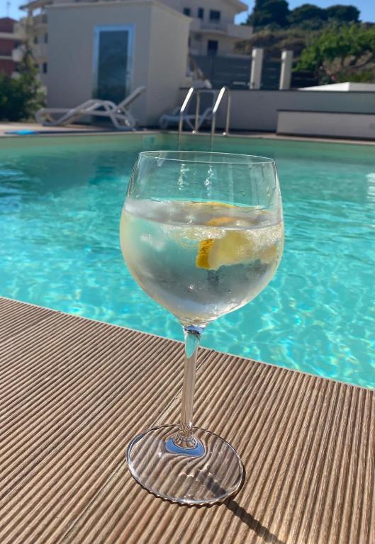 Aperitivo a bordo piscina